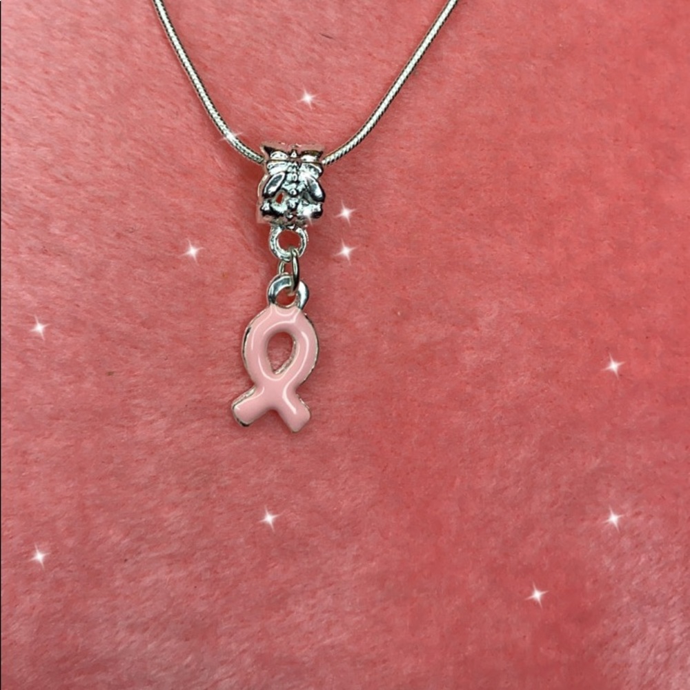 Necklace - Picture 1 of 2